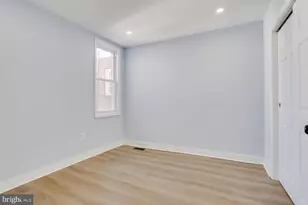 895 Marcella St, Philadelphia, PA 19124 - Photo 17