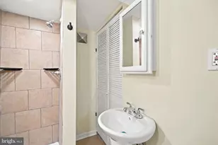437 W Roosevelt Blvd, Philadelphia, PA 19120 - Photo 31
