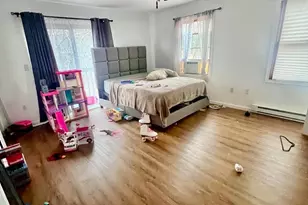 1076 Lancaster Dr, Bushkill, PA 18324 - Photo 11