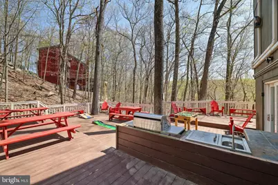 163 Cambridge Court, Bushkill, PA 18324 - Photo 3