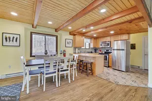 163 Cambridge Ct, Bushkill, PA 18324 - Photo 7