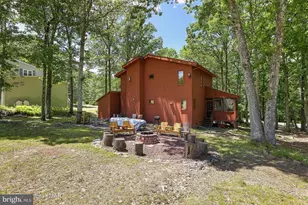 138 Banbury Dr, Bushkill, PA 18324 - Photo 3