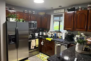 129 Segatti Cir, Bushkill, PA 18324 - Photo 5