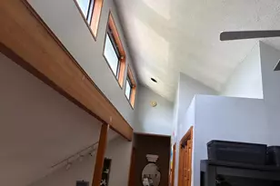 129 Segatti Cir, Bushkill, PA 18324 - Photo 9