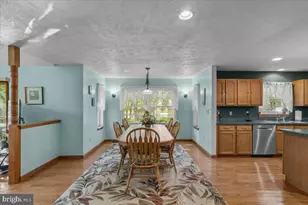 604 Bombur Ln, Tamiment, PA 18371 - Photo 9