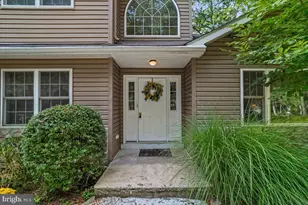 604 Bombur Ln, Tamiment, PA 18371 - Photo 3