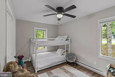 415 Canterbury Road, Bushkill, PA 18324 - Photo 15