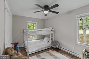 415 Canterbury Rd, Bushkill, PA 18324 - Photo 15