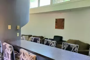 192 Cambridge Ct, Bushkill, PA 18324 - Photo 3