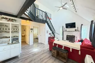 1026 Hampstead Rd, Bushkill, PA 18324 - Photo 13