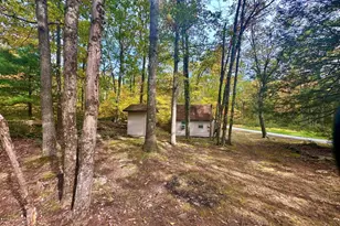 141 Hobday Rd, Lords Valley, PA 18428 - Photo 3