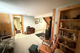 2119 Meadow Lark Cir, Bushkill, PA 18324 - Photo 17