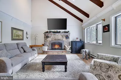 113 Indian Dr, Greentown, PA 18426 - Photo 9