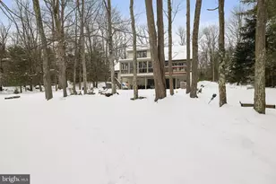 113 Indian Dr, Greentown, PA 18426 - Photo 7