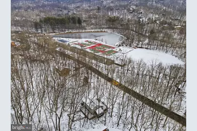 5695 Decker Road, Bushkill, PA 18324 - Photo 3