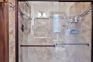 134 Oakenshield Dr, Tamiment, PA 18371 - Photo 17