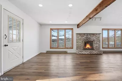 194 Stafford, Bushkill, PA 18324 - Photo 17