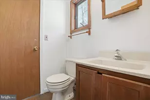 194 Stafford, Bushkill, PA 18324 - Photo 35