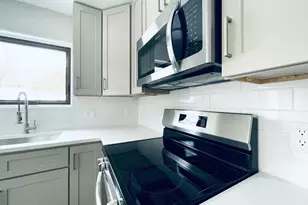 103 Ashley Ct, Bushkill, PA 18324 - Photo 9