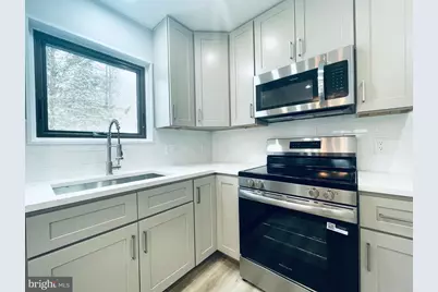 103 Ashley Court, Bushkill, PA 18324 - Photo 9