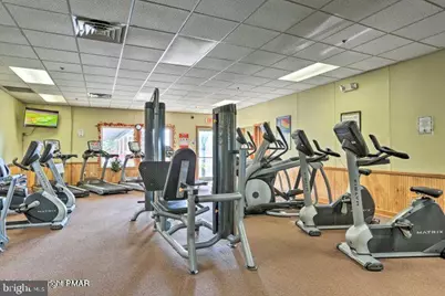 145 Kensington Dr, Bushkill, PA 18324 - Photo 45