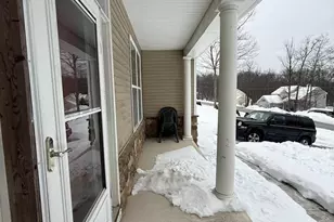 145 Kensington Dr, Bushkill, PA 18324 - Photo 3