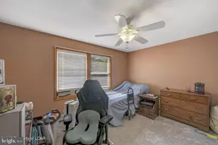 104 Yvette Ct, Dingmans Ferry, PA 18328 - Photo 31