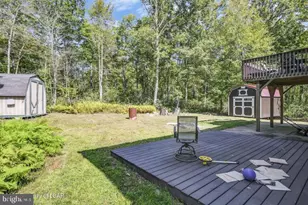 104 Yvette Ct, Dingmans Ferry, PA 18328 - Photo 57