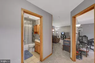 104 Yvette Ct, Dingmans Ferry, PA 18328 - Photo 41