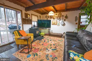117 Swallow Cir, Bushkill, PA 18324 - Photo 11