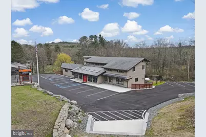 220 Silver Lake Road NW, Dingmans Ferry, PA 18328 - Photo 7