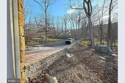 6486 Decker Road, Bushkill, PA 18324 - Photo 3