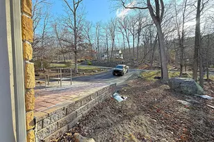 6486 Decker Rd, Bushkill, PA 18324 - Photo 3