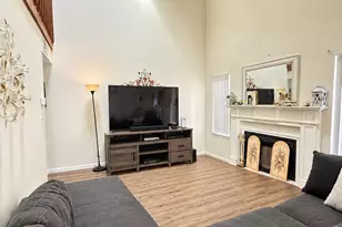 524 Wales Ct, Bushkill, PA 18324 - Photo 5