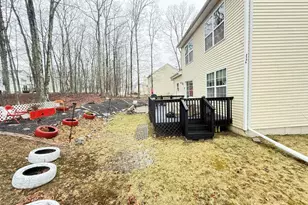 1152 Dorset Dr, Bushkill, PA 18324 - Photo 23