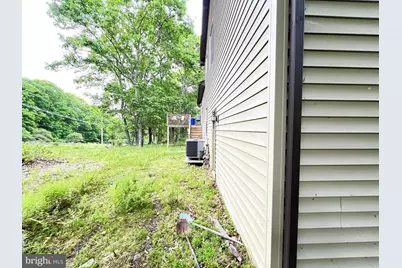 107 Warbler Court, Bushkill, PA 18324 - Photo 5