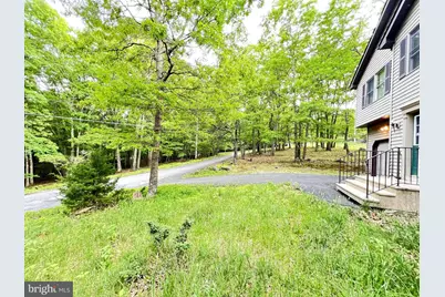 107 Warbler Court, Bushkill, PA 18324 - Photo 7