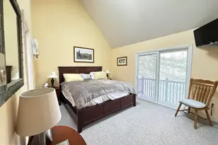 5933 Decker, Bushkill, PA 18324 - Photo 11