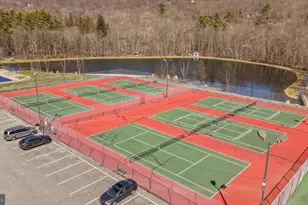 226 Regent St, Bushkill, PA 18324 - Photo 47