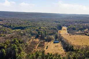 105 Ceramic Dr, Greentown, PA 18426 - Photo 39