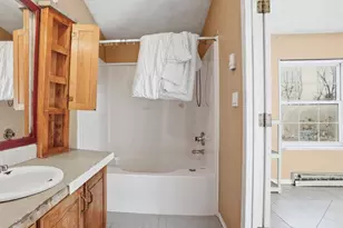 105 Ceramic Dr, Greentown, PA 18426 - Photo 23