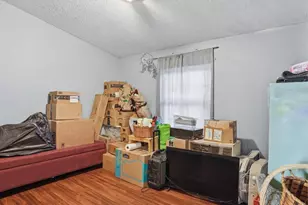 105 Ceramic Dr, Greentown, PA 18426 - Photo 25