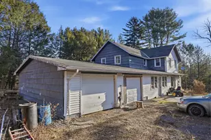 103 Ceramic Dr, Greentown, PA 18426 - Photo 3