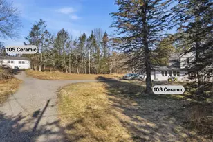 103 Ceramic Dr, Greentown, PA 18426 - Photo 7