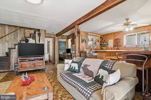 150 Tanglewood Dr, Greentown, PA 18426 - Photo 33