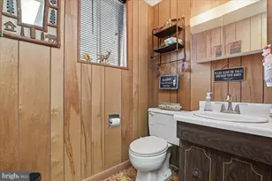 150 Tanglewood Dr, Greentown, PA 18426 - Photo 55