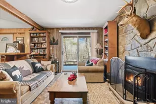 150 Tanglewood Dr, Greentown, PA 18426 - Photo 41