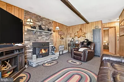 150 Tanglewood Drive, Greentown, PA 18426 - Photo 7