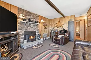 150 Tanglewood Dr, Greentown, PA 18426 - Photo 7