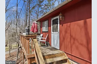 150 Tanglewood Drive, Greentown, PA 18426 - Photo 5